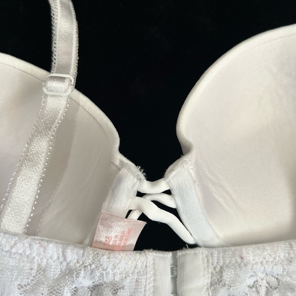 Candie’s White Lace Push-Up Bra - Size 34B - Picture 8 of 9